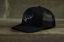 Load image into Gallery viewer, Hunt to Harvest Signature Hat - Solid Black - Hunt to Harvest
